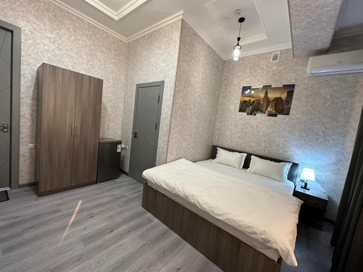 Byond Hotel & Hostel Tashkent Esterno foto