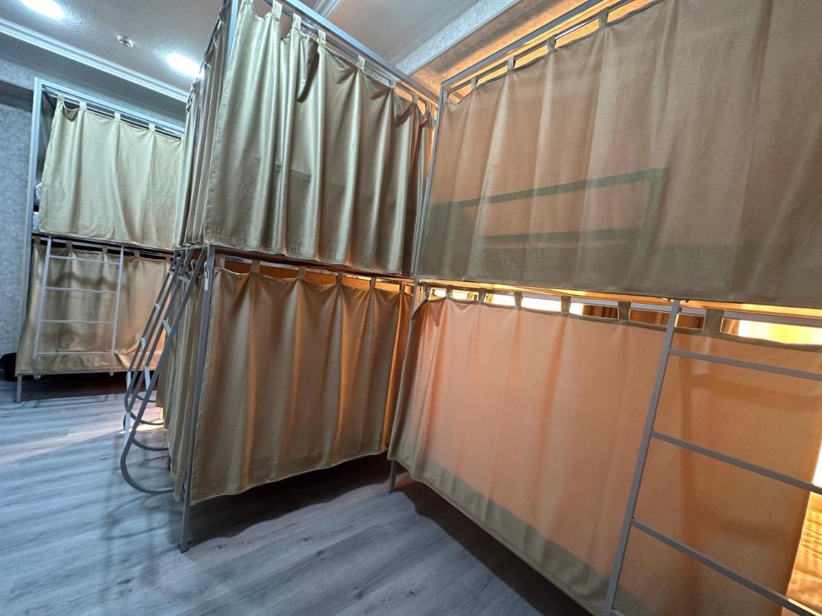 Byond Hotel & Hostel Tashkent Esterno foto
