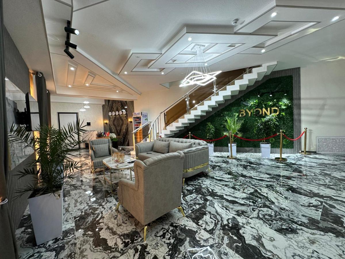 Byond Hotel & Hostel Tashkent Esterno foto