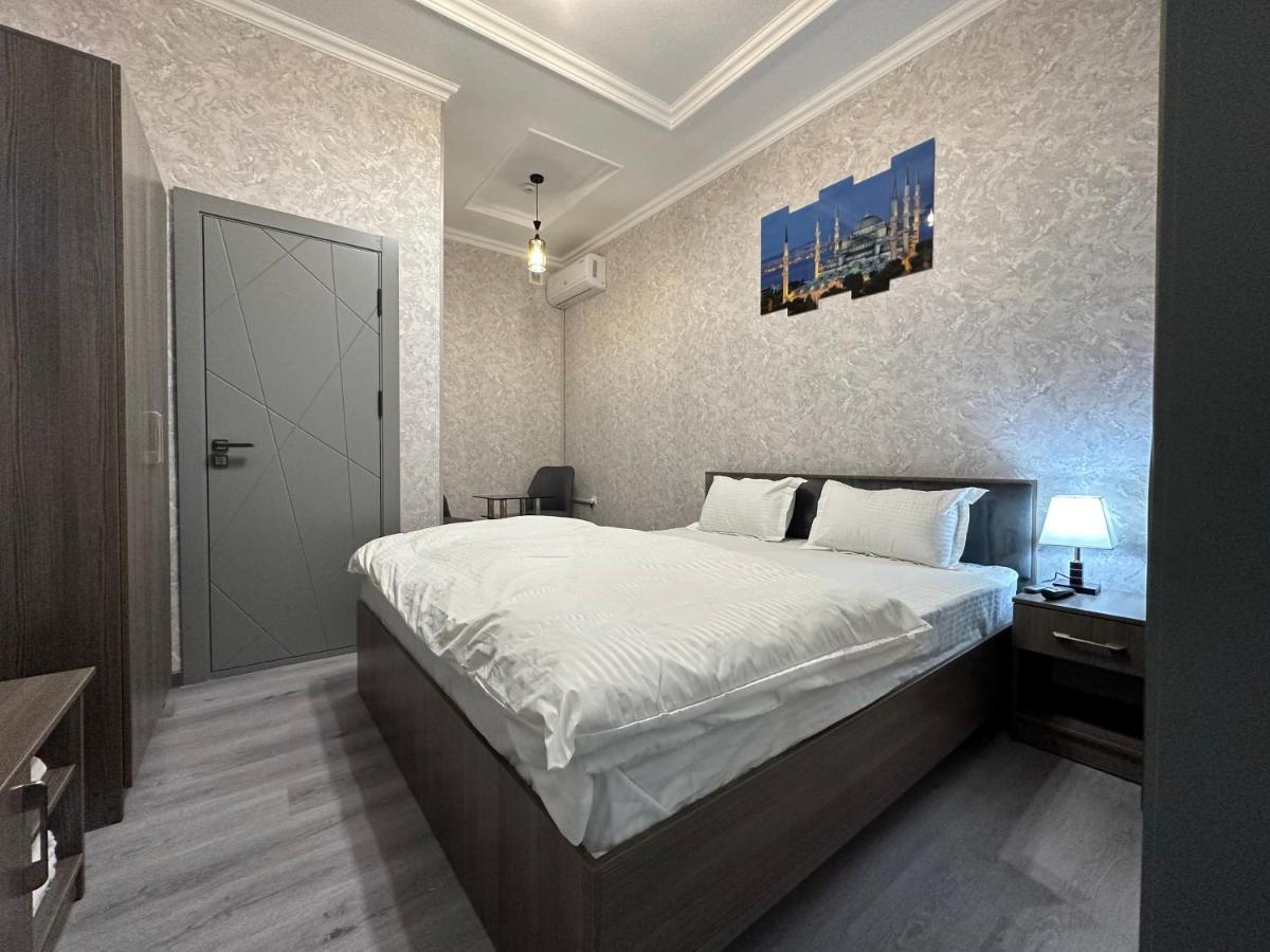 Byond Hotel & Hostel Tashkent Esterno foto