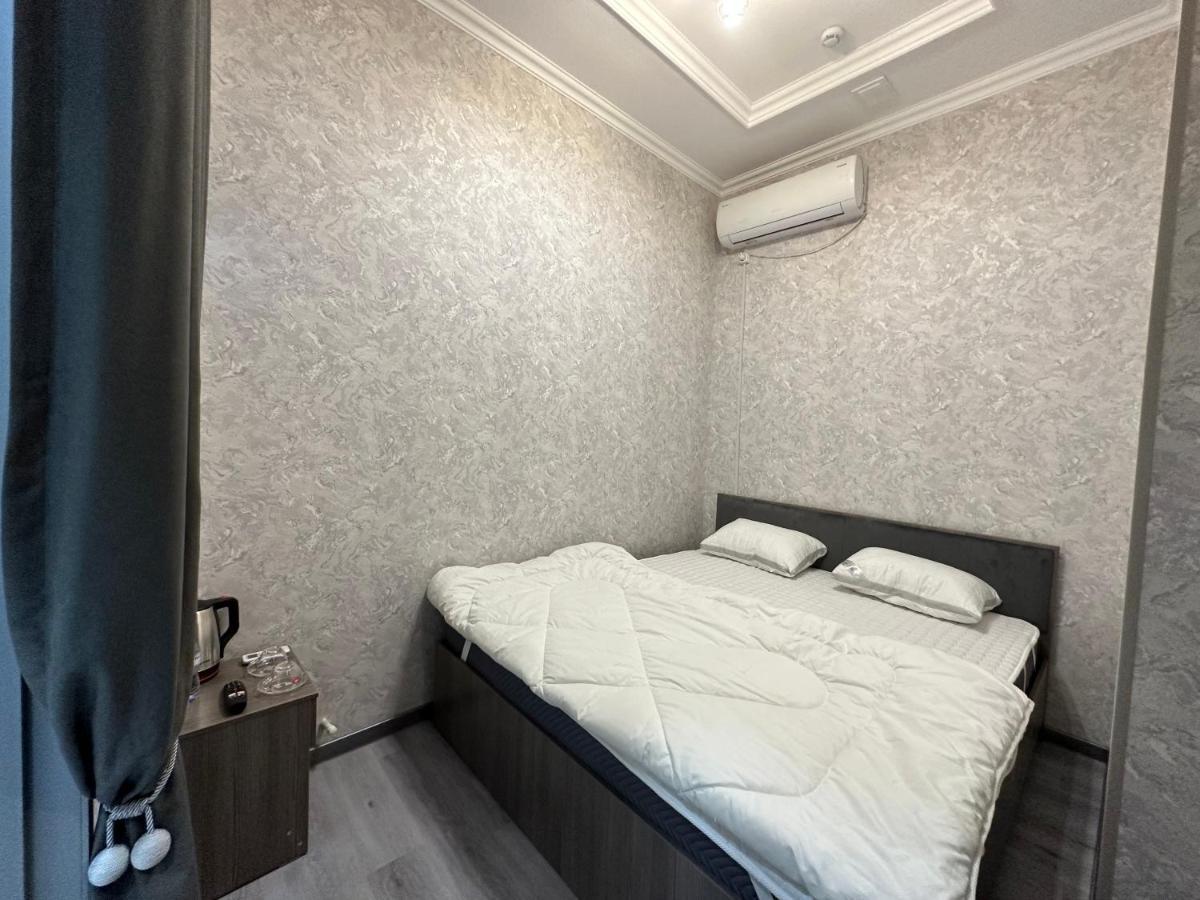 Byond Hotel & Hostel Tashkent Esterno foto
